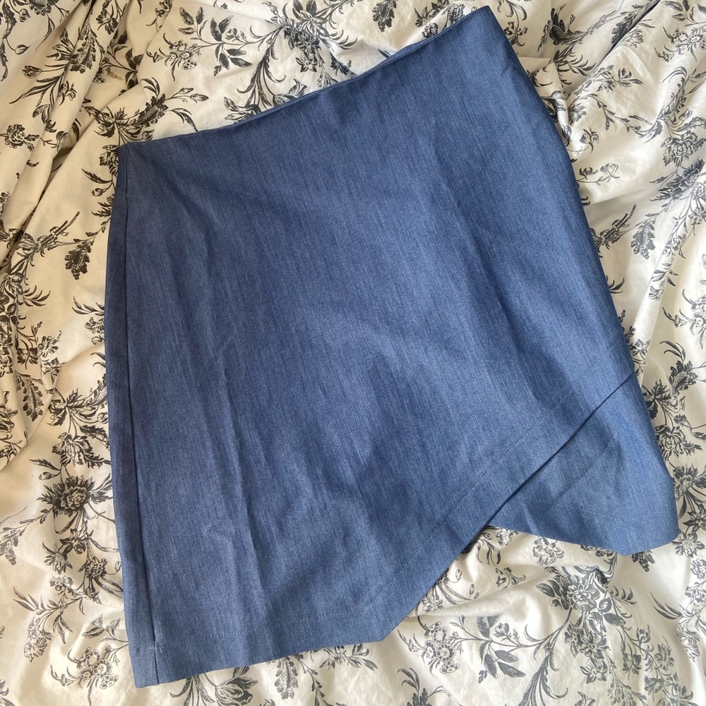 BCBGMAXAZRIA Blue Mini Skirt, Size 6